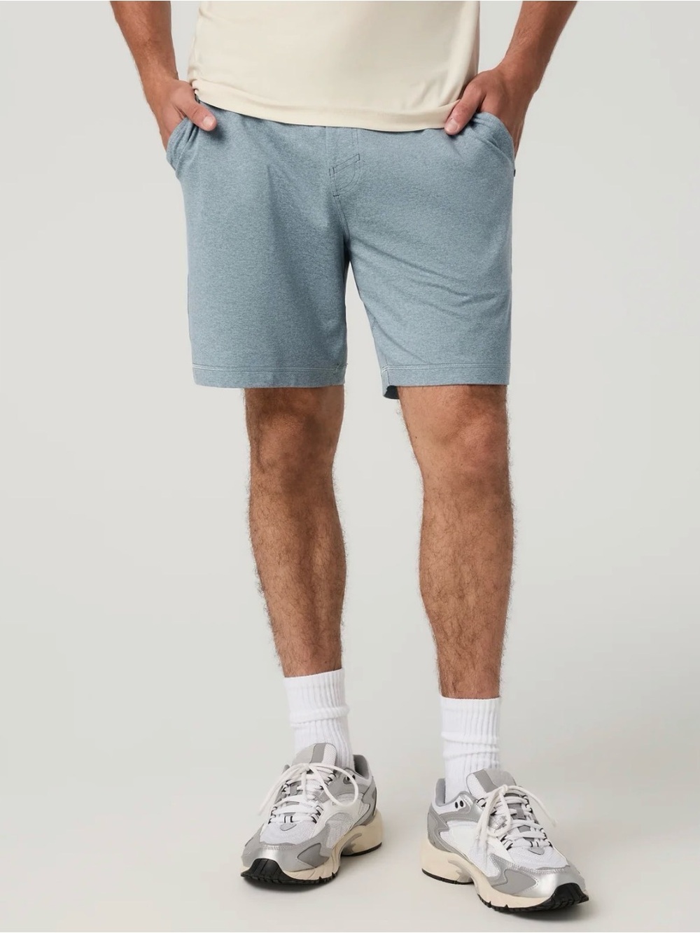 Vuori Men’s “Ponto” Performance Short 7" Inseam Linerless (L) *BESTSELLER*